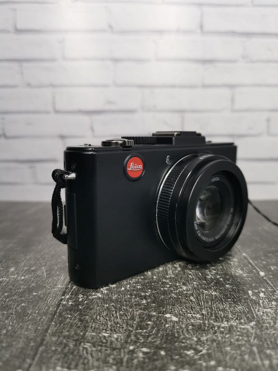 Leica D-LUX 5 Black Box фото №4
