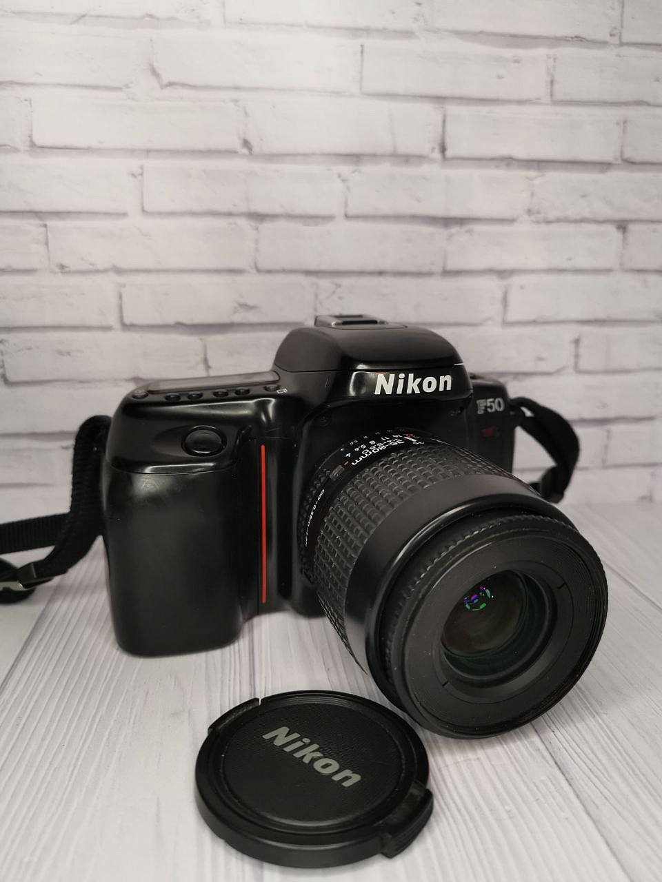 Nikon F50 + Nikon AF Nikkor 35-80 mm f/4-5.6 фото №1