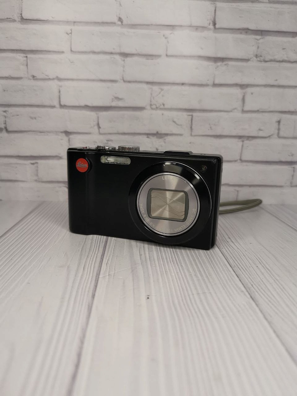 Leica V-LUX 30 фото №2