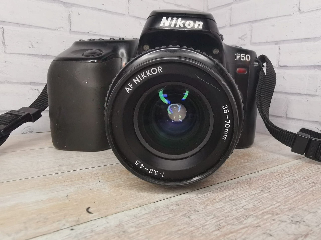 Nikon F50 + Nikon AF Nikkor 35-70 mm f/ 3.3-4.5 фото №1