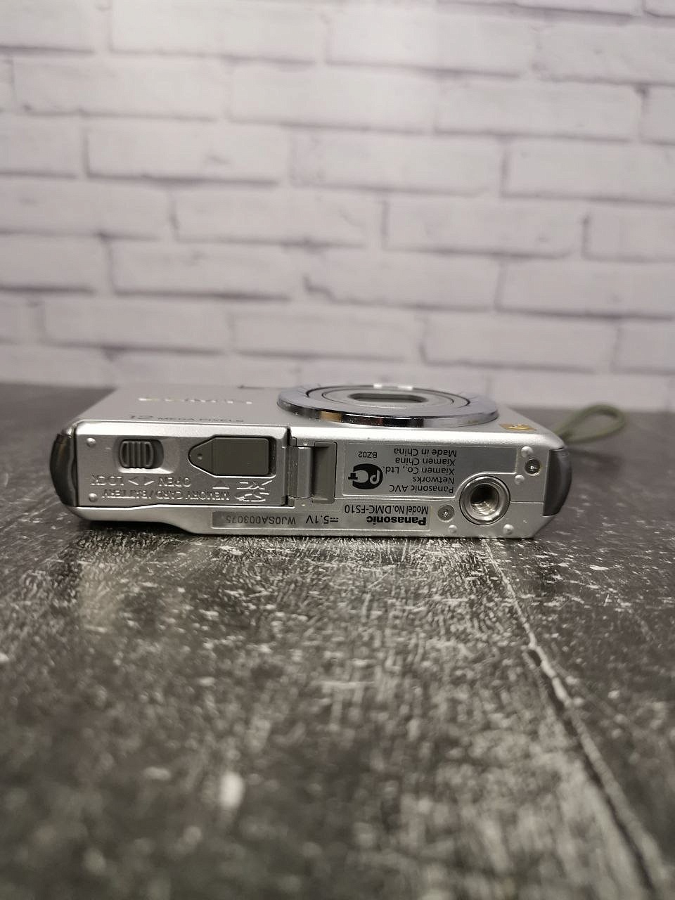Panasonic LUMIX DMC-FS10 silver фото №7