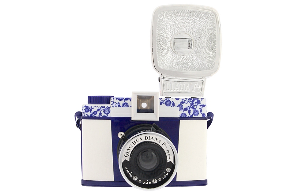 Diana F+ Camera - Quing Hua фото №1