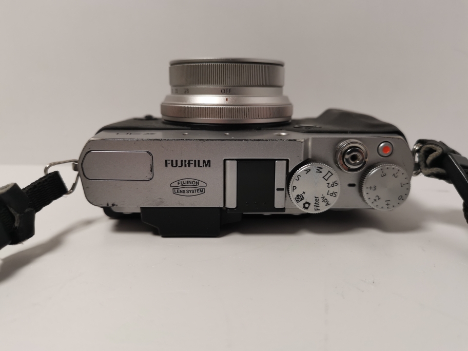 Fuji Fujifilm X Series x30 (уценка) фото №2