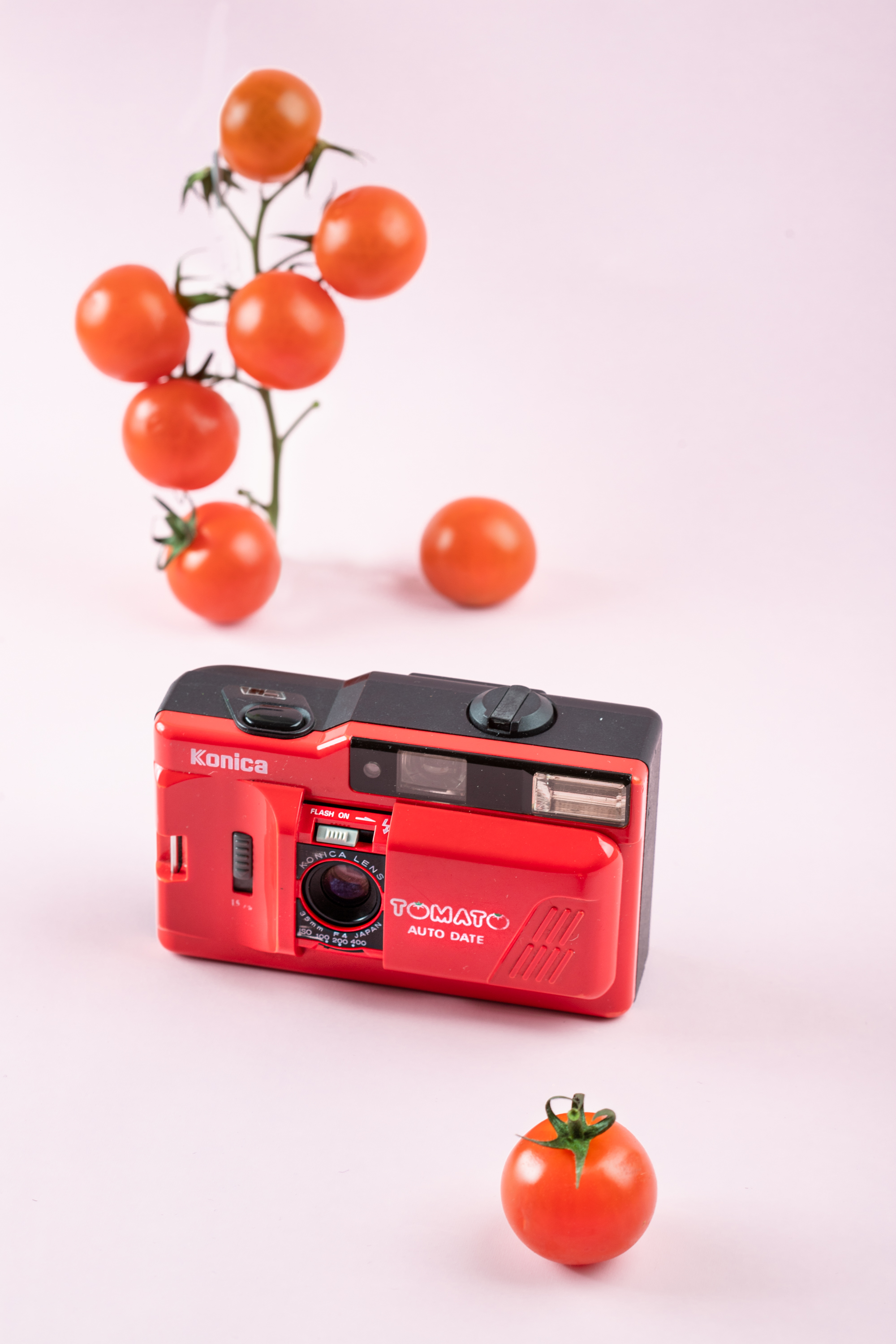 Пленочные камеры Konica tomato купить в Москве в интернет-магазине |  Wonderfoto