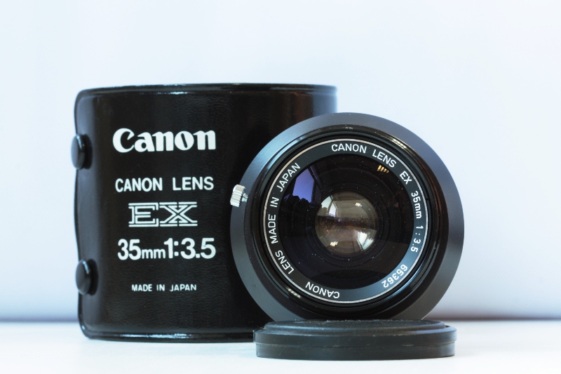 Canon EX 35mm f/3.5 фото №1