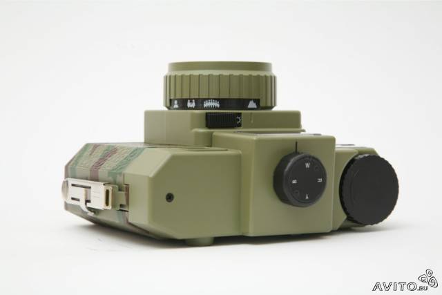 Holga 120 CFN Camera 4 Colour Flash - (Camouflage) фото №3