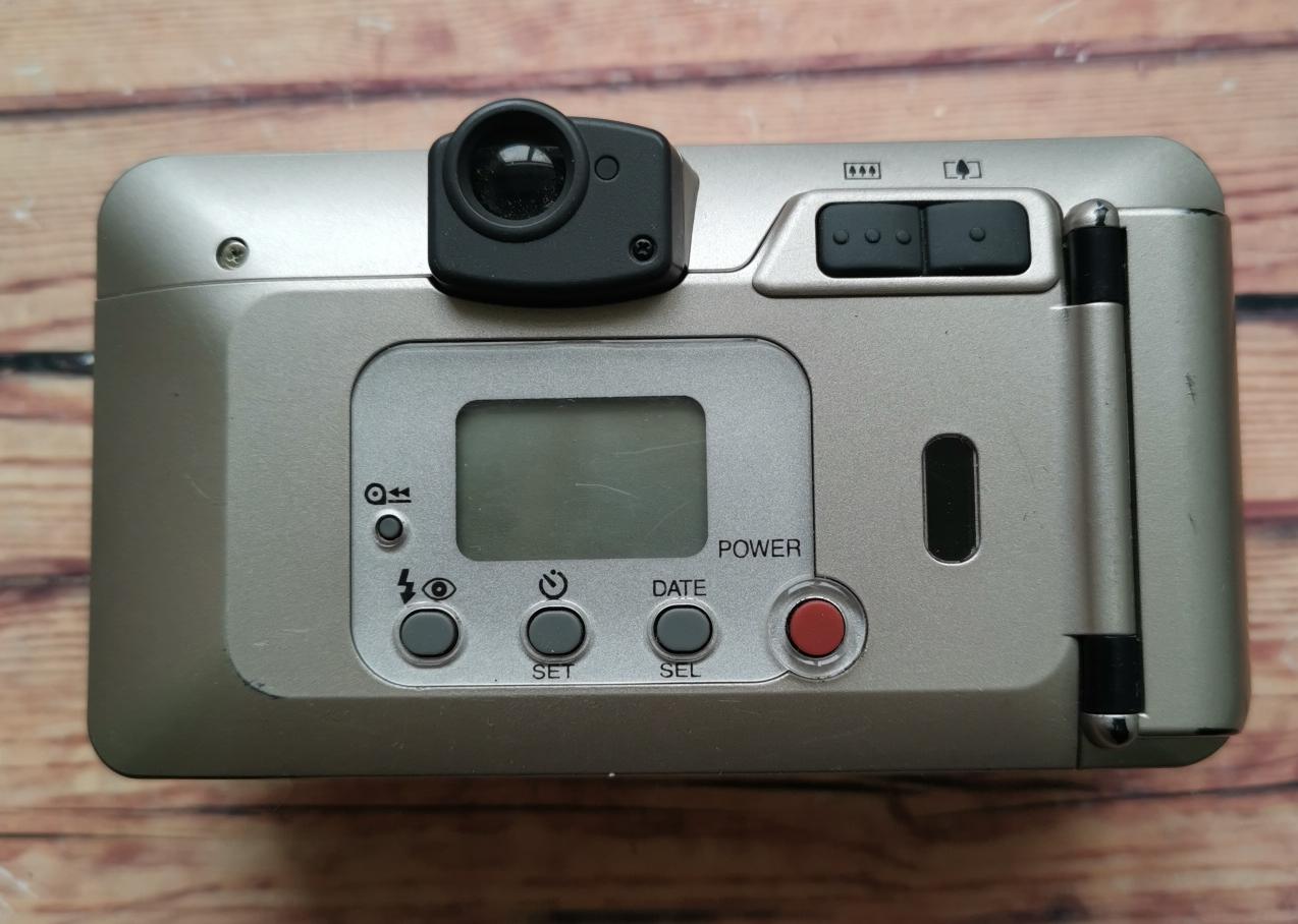 Fujifilm Zoom Date 125s (уценка) фото №3
