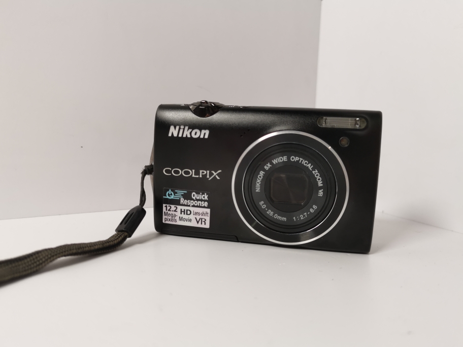 Nikon Coolpix S5100 dark фото №1