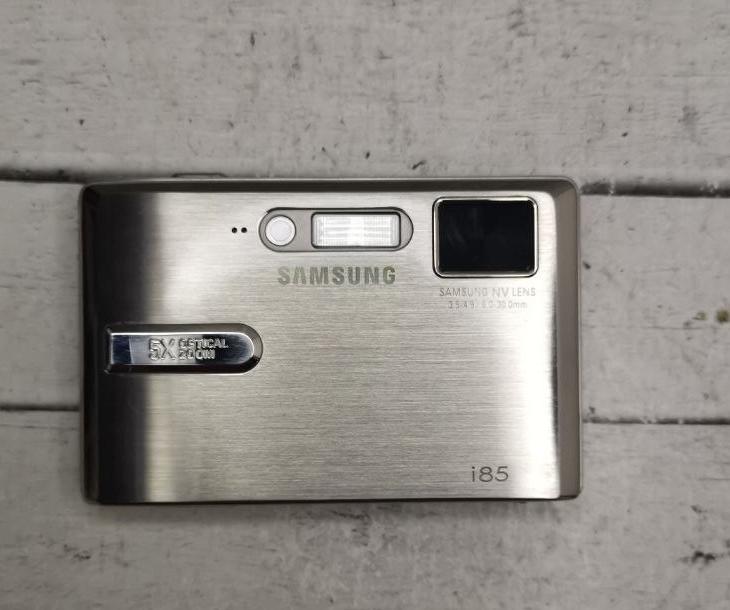 Samsung i85 silver фото №2