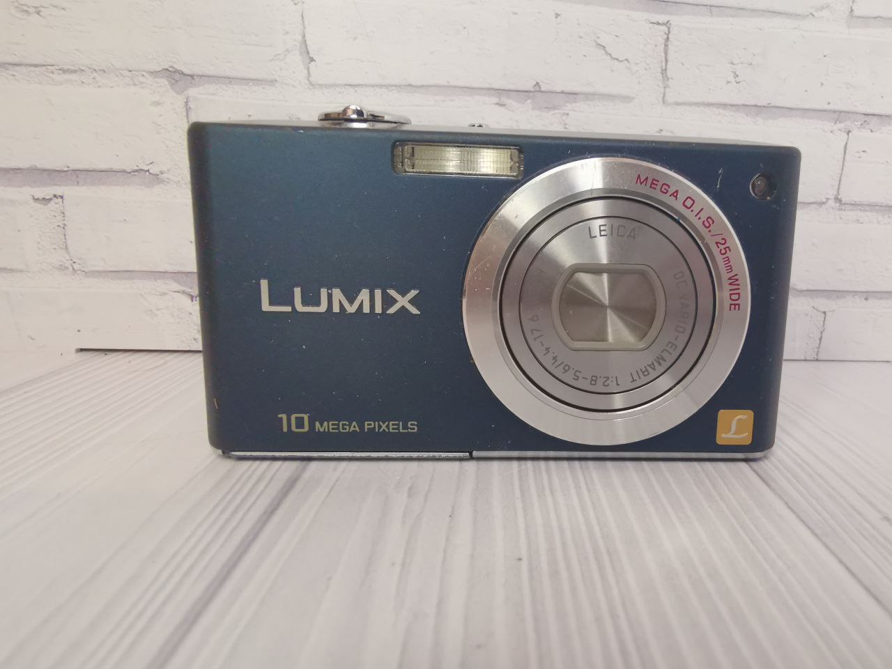 Panasonic Lumix DMC-FX35 Blue фото №2