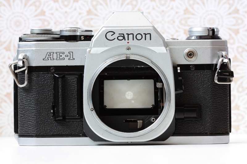 Canon AE-1 (body) фото №1