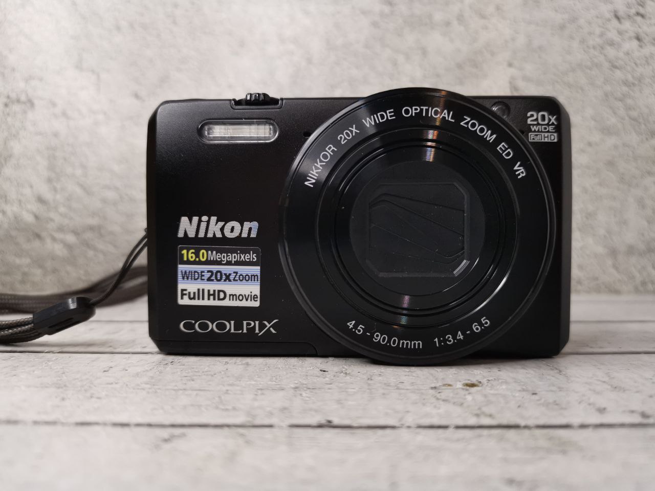 Nikon Coolpix s7000 black фото №1