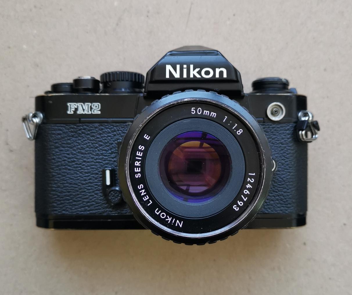 Nikon FM2 + Nikon series E 50 mm/1,8 фото №1
