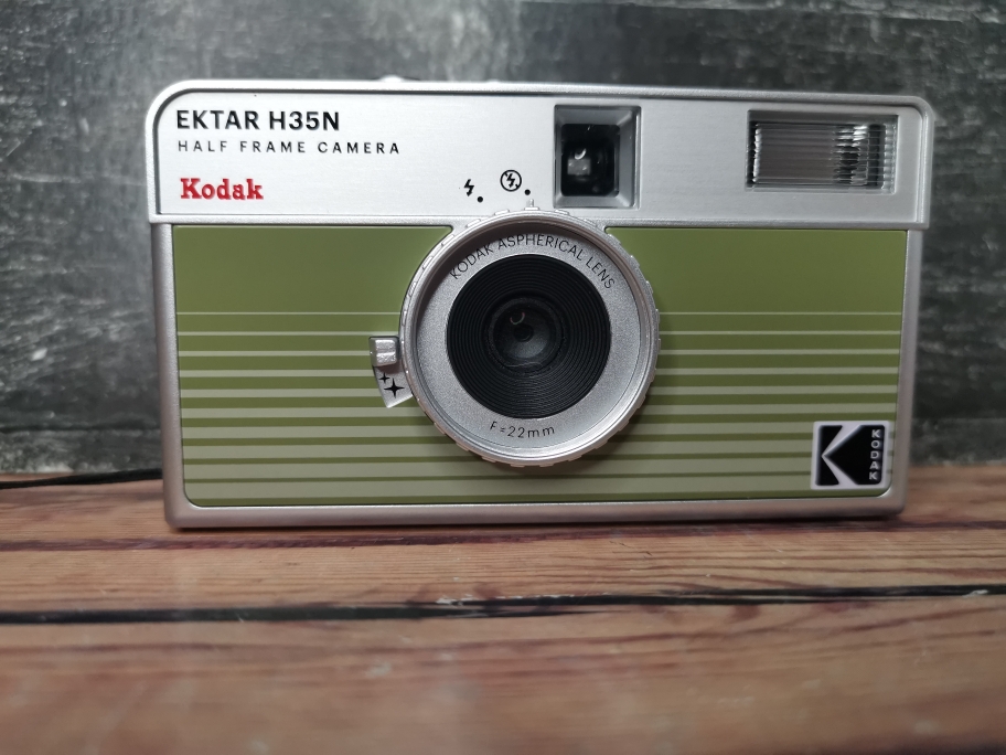 Подарочный набор Kodak H35N + 2 плёнки (3 цвета) фото №4