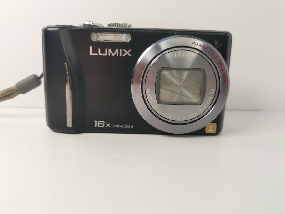 Panasonic Lumix DMC-TZ18 фото №1