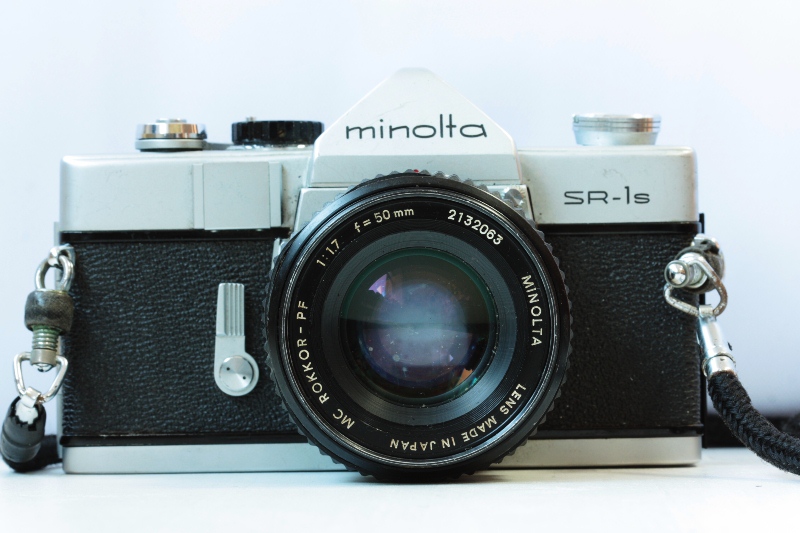 Minolta SR-1s + Minolta MC Rokkor-PF 50 mm f/1.7 фото №1
