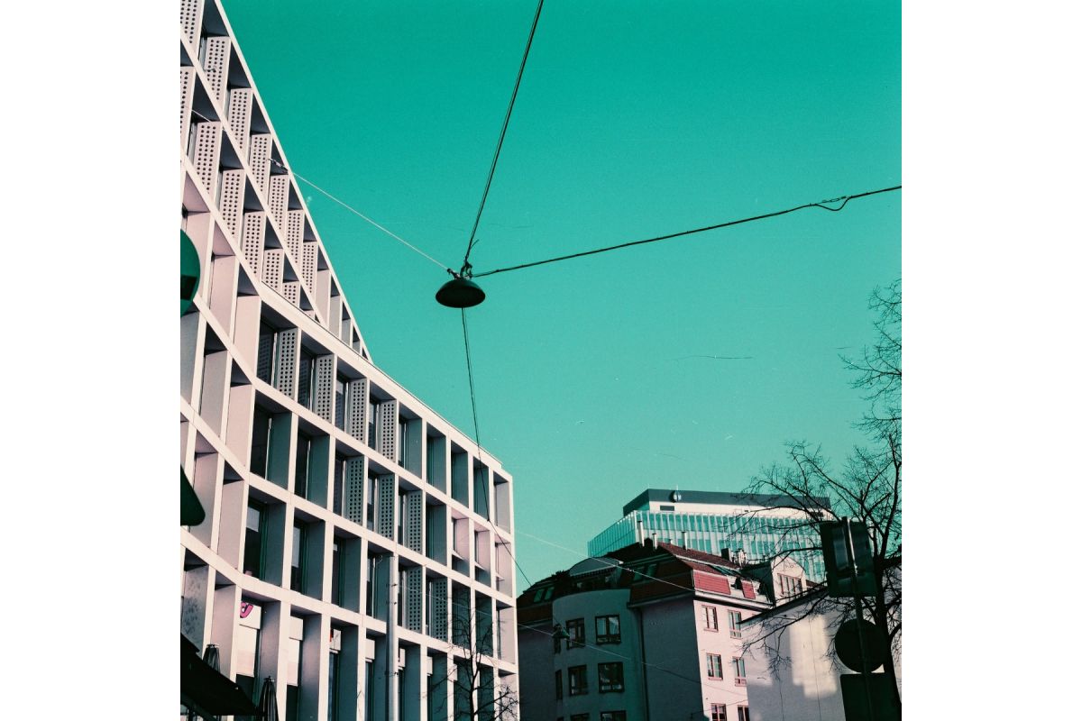 Lomography 400/120 Lomochrome Purple  фото №2