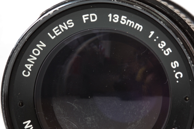 Canon FD 135 mm f/ 3.5 S.C. фото №3