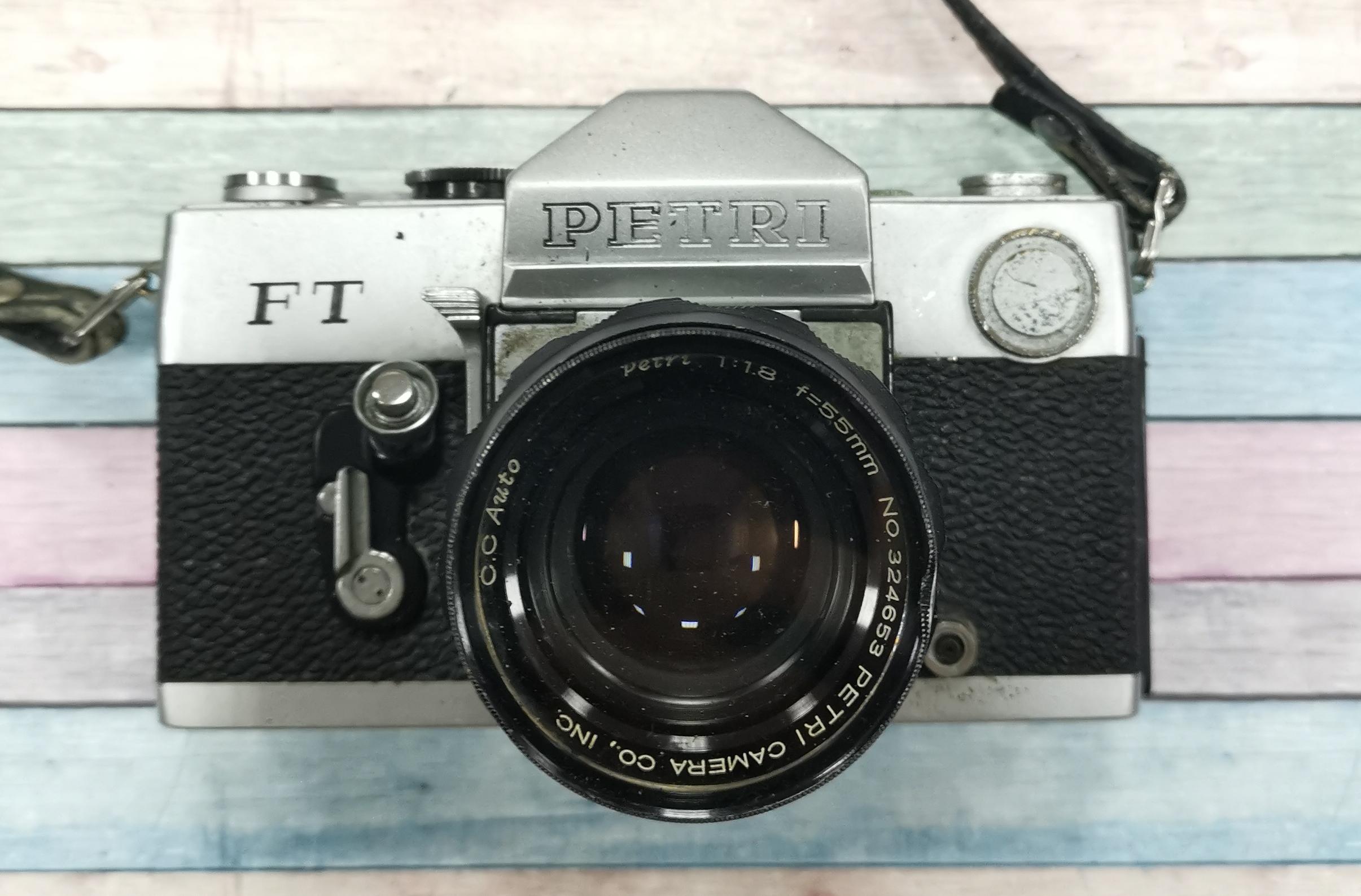 F2 PETRI V6+CdS 55mm 少し F2 PETRI V6+CdS 55mm 少し