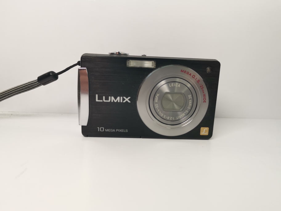 Panasonic Lumix DMC-FX500 фото №2