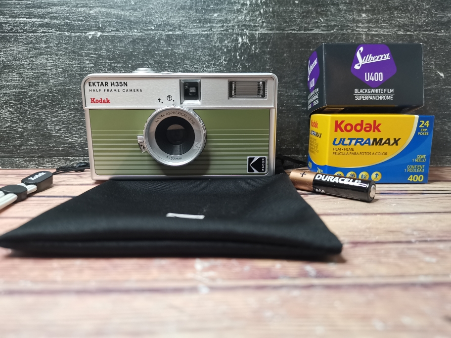 Подарочный набор Kodak H35N + 2 плёнки (3 цвета) фото №3