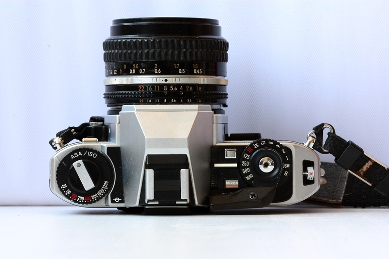 Nikon FG20 + Nikon Nikkor 50 mm f/1.8 Series E фото №2