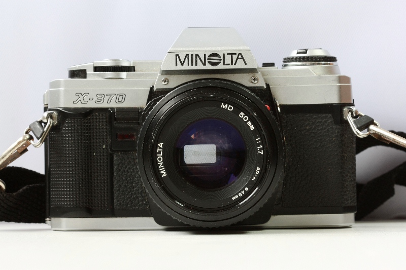 Minolta X370 + Minolta MD 50 mm f/1.7 фото №1