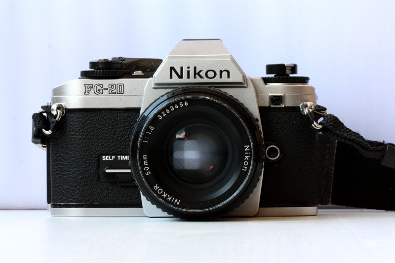 Nikon FG20 + Nikon Nikkor 50 mm f/1.8 Series E фото №3