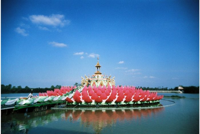 LomoChrome color'92 iso 400 110 тип фото №4