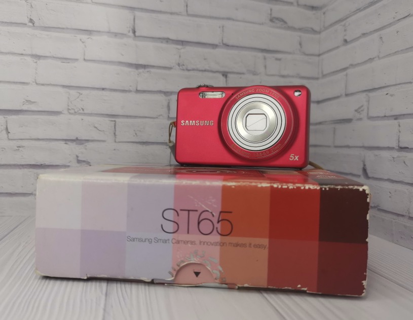 Samsung st65 red фото №1