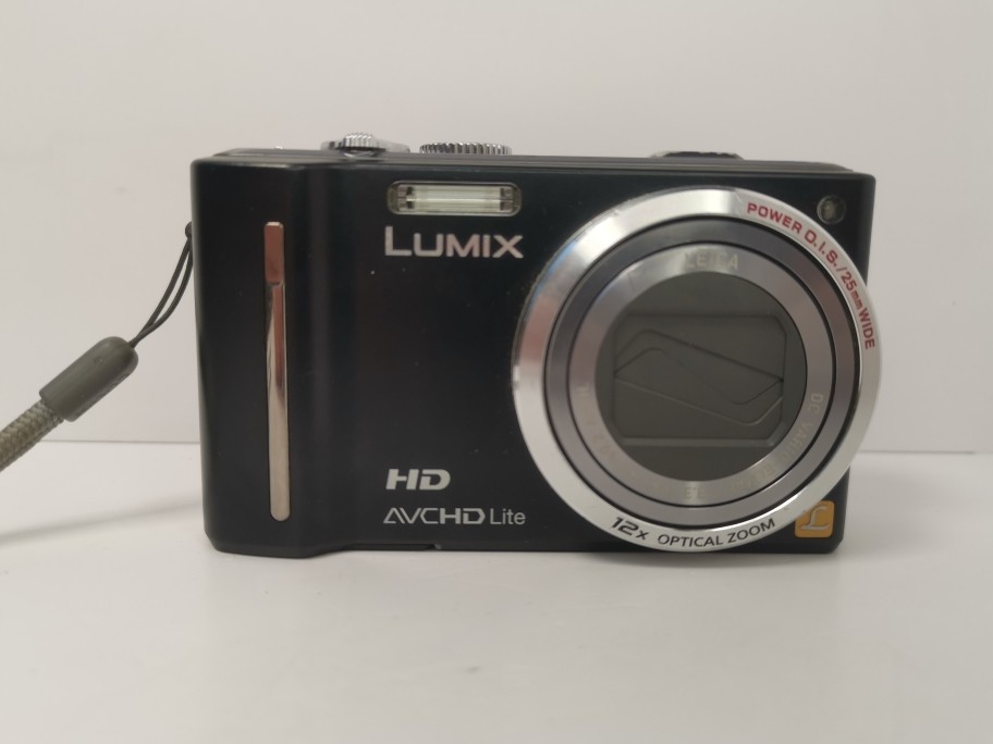 Panasonic LUMIX DMC-TZ10 black фото №1