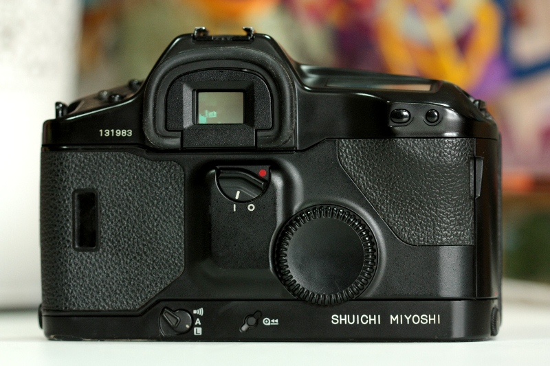 Canon EOS-1 (body)  фото №2