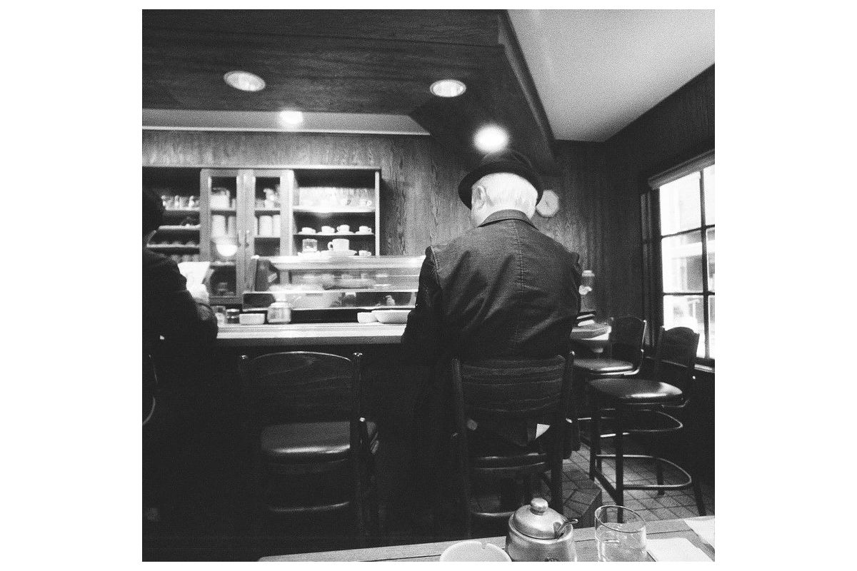 Lomography Earl Grey B&W 100 Тип 120 фото №3