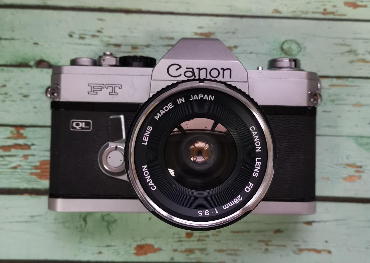 Canon FT QL + Canon FD 28 mm f/3.5 фото №1