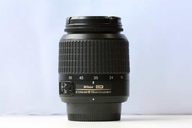 Nikon DX AF-S Nikkor 18-55 mm 1:3.5-5.6 GED фото №1