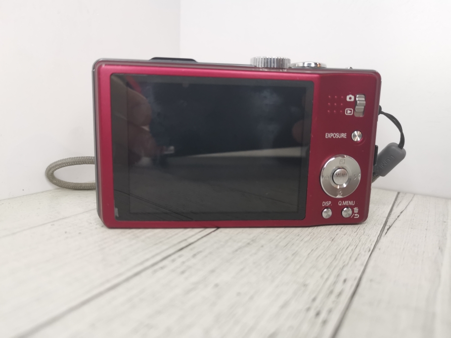 Panasonic LUMIX DMC-TZ20 (красный) фото №3