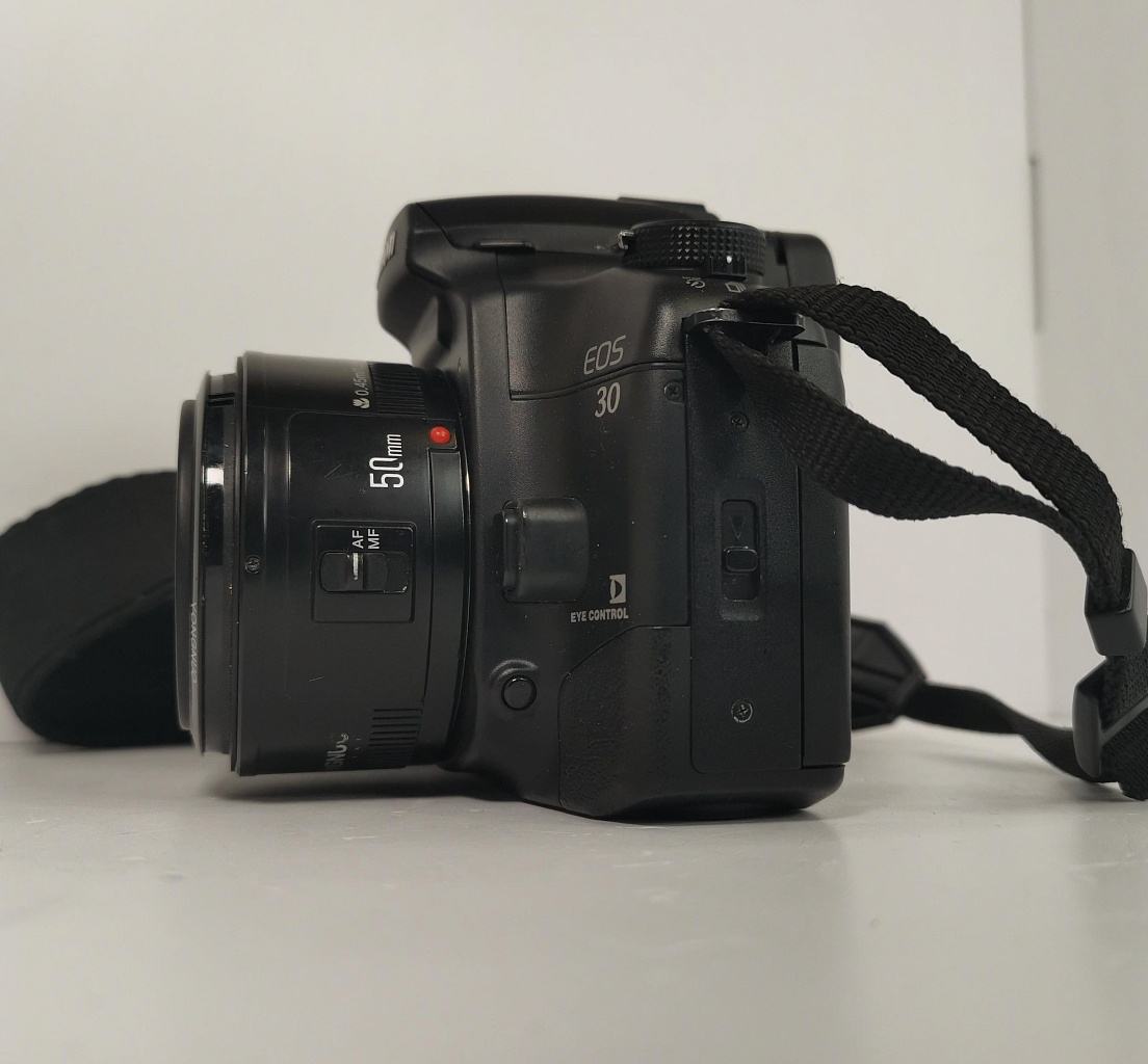 Canon EOS 30 + Canon yongnuo EF 50 mm 1:1,8 фото №2