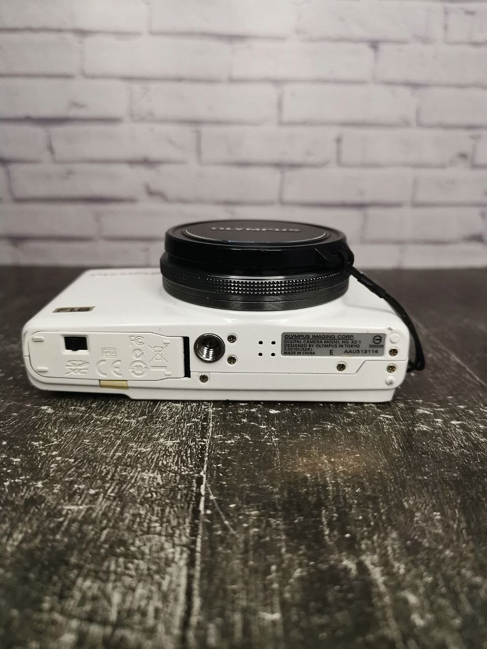 Olympus X-Series XZ-1 white фото №4