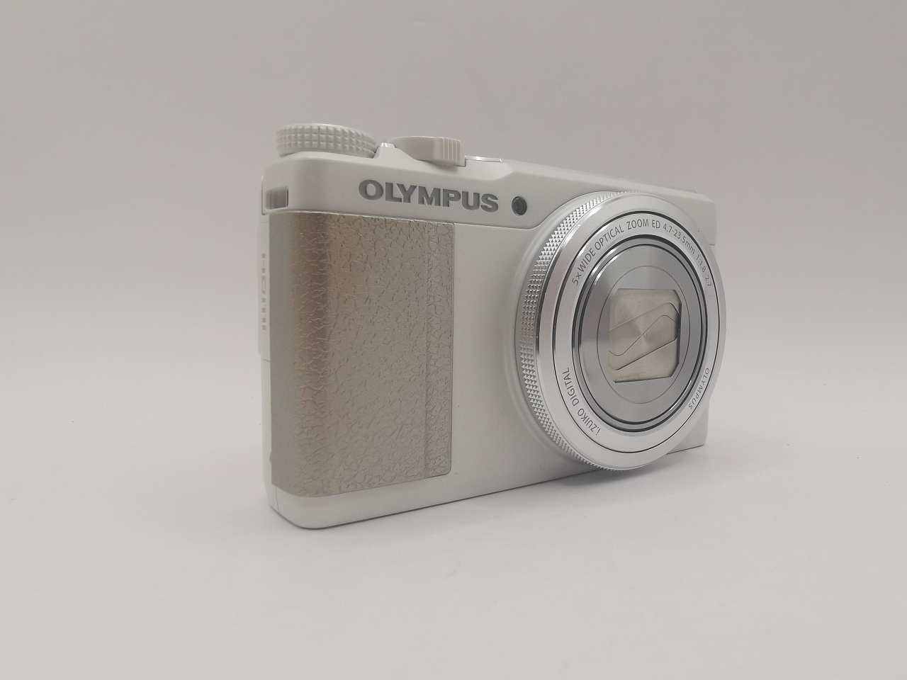 Olympus XZ-10 фото №2