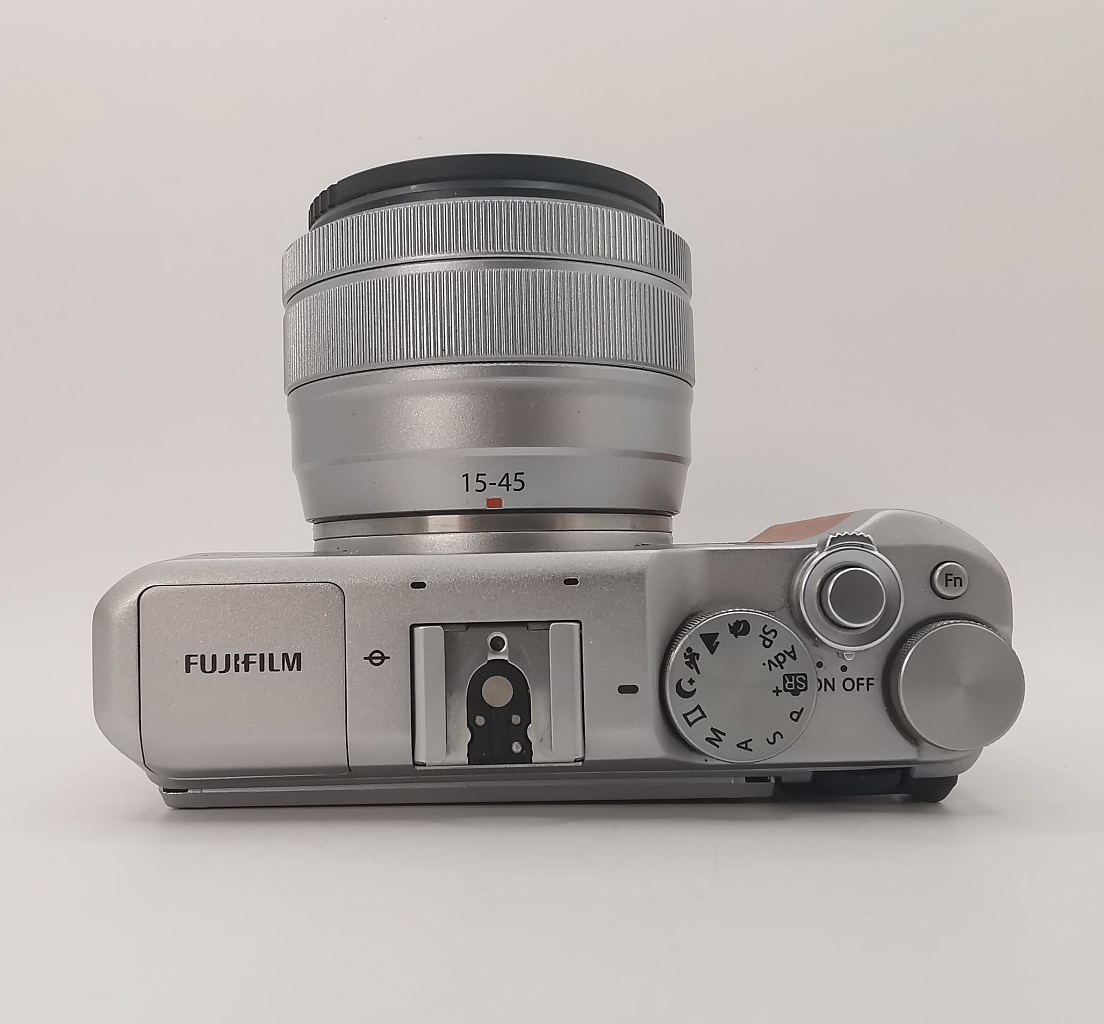 Fujifilm X-A5 Kit (SILVER) фото №8