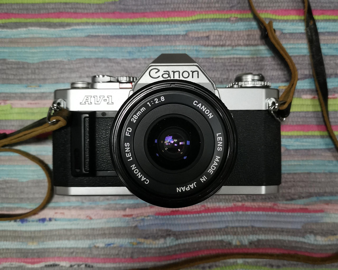 Canon AV-1 + Canon 28 1:2.8 фото №1