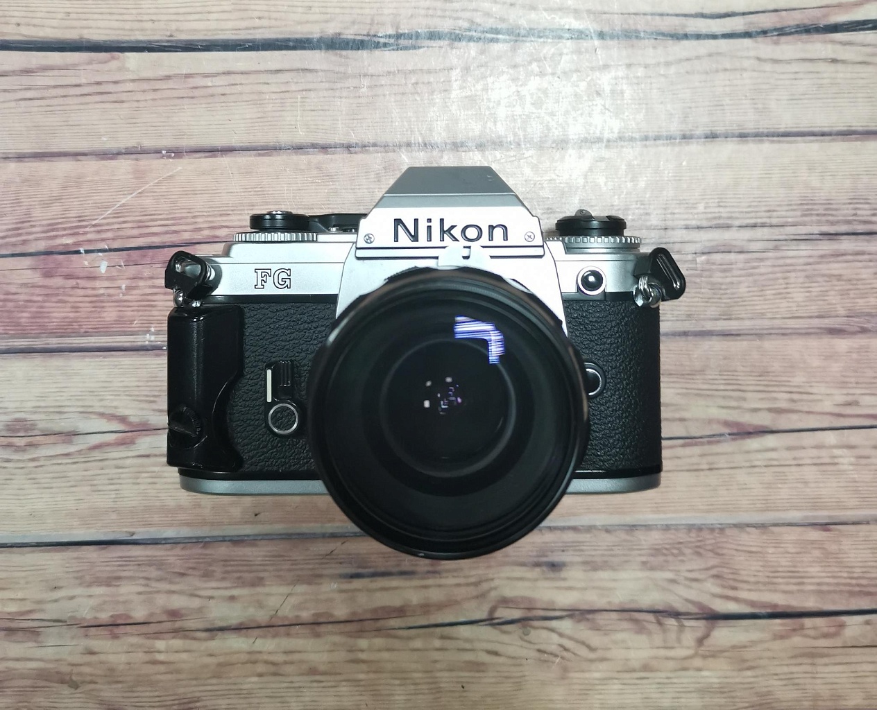 Nikon FG + Nikkor 35 mm f/2.8 фото №1