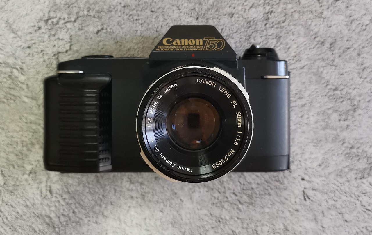Canon T50 + Canon FL 50 mm F/1.8 фото №4