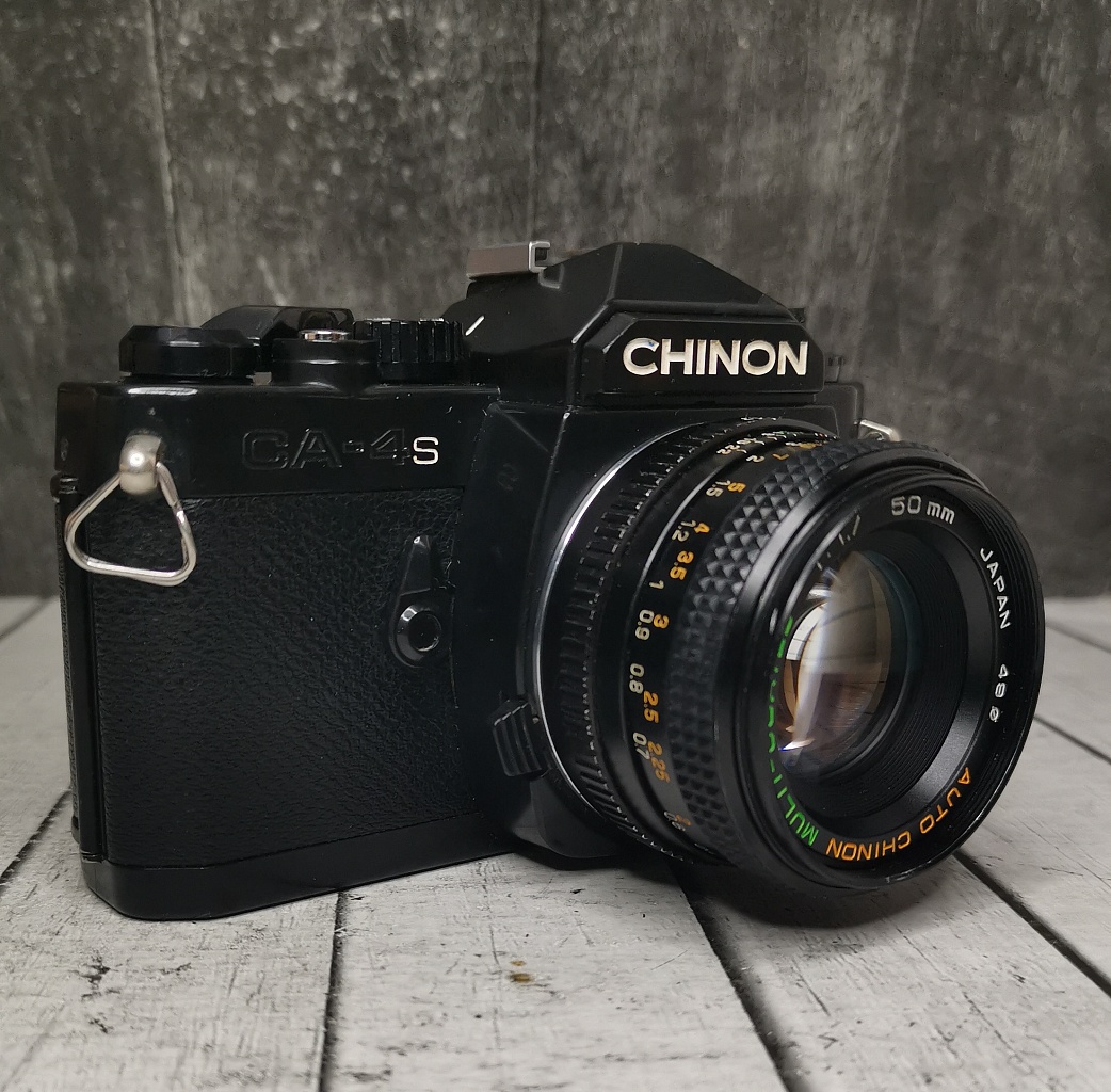 Chinon CA-4S + Auto Chinon 50mm 1/1.7 фото №3