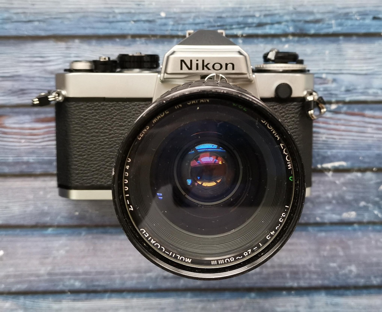 Nikon FE + Sigma zom 28-80 mm f/3.5-4.5 фото №1