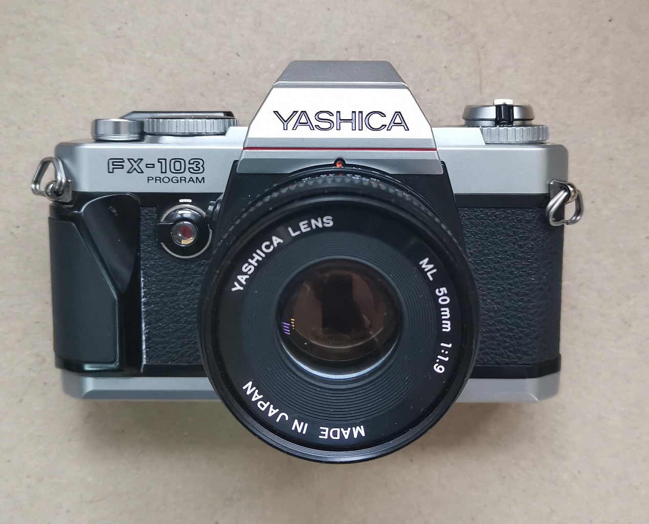 Yashica fx-103 program + yashica lens ml 50 mm f/1.9 фото №1