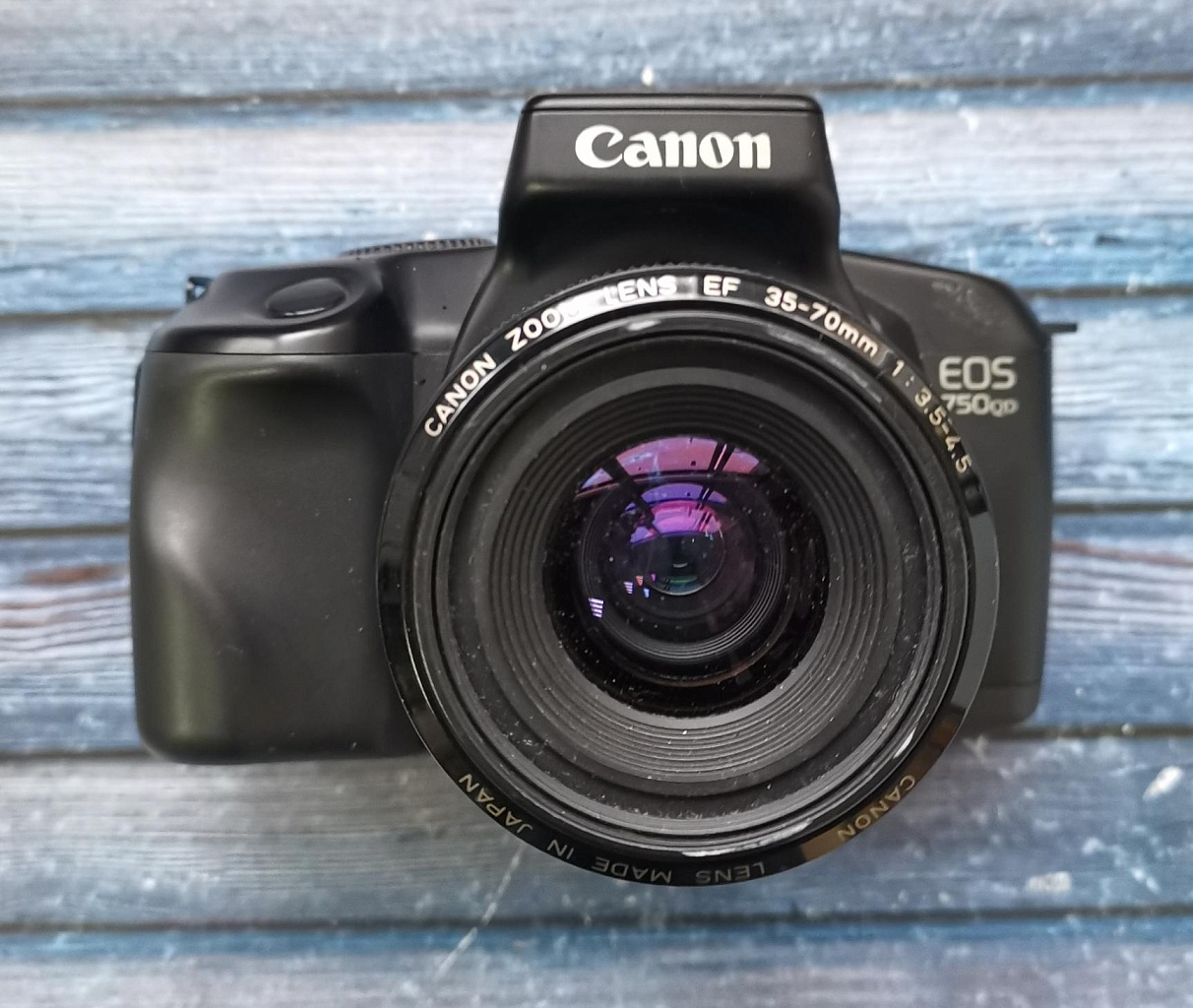 Canon EOS 750/750QD + Canon Lens EF 35-70mm f/3.5-4.5 фото №1