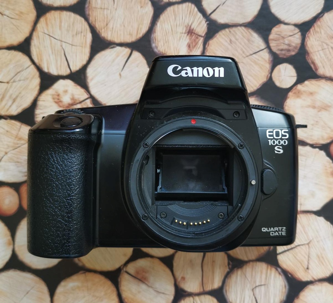 Canon 1000s (body) / Canon EOS Rebel S II (body) фото №1