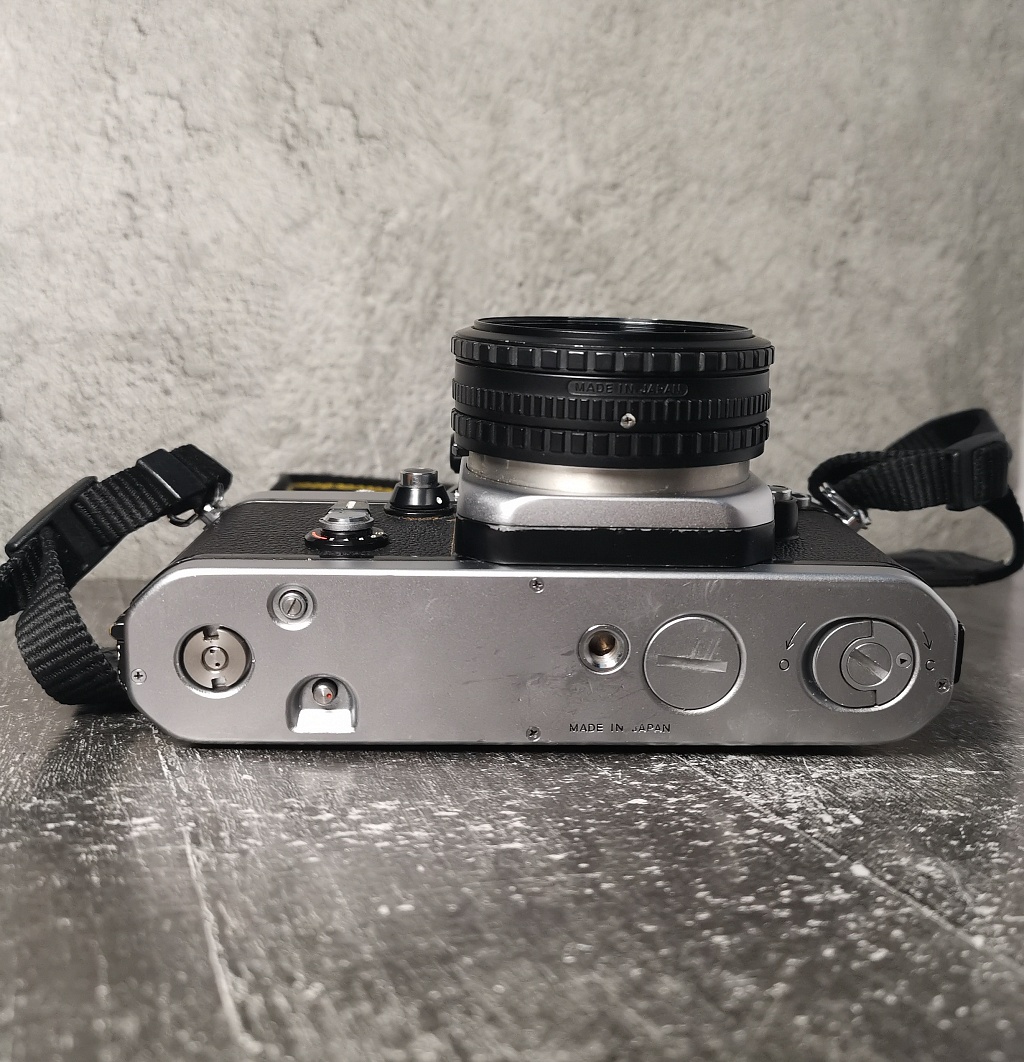 Nikon F2 Silver + Nikkor 50mm 1.8 E фото №6