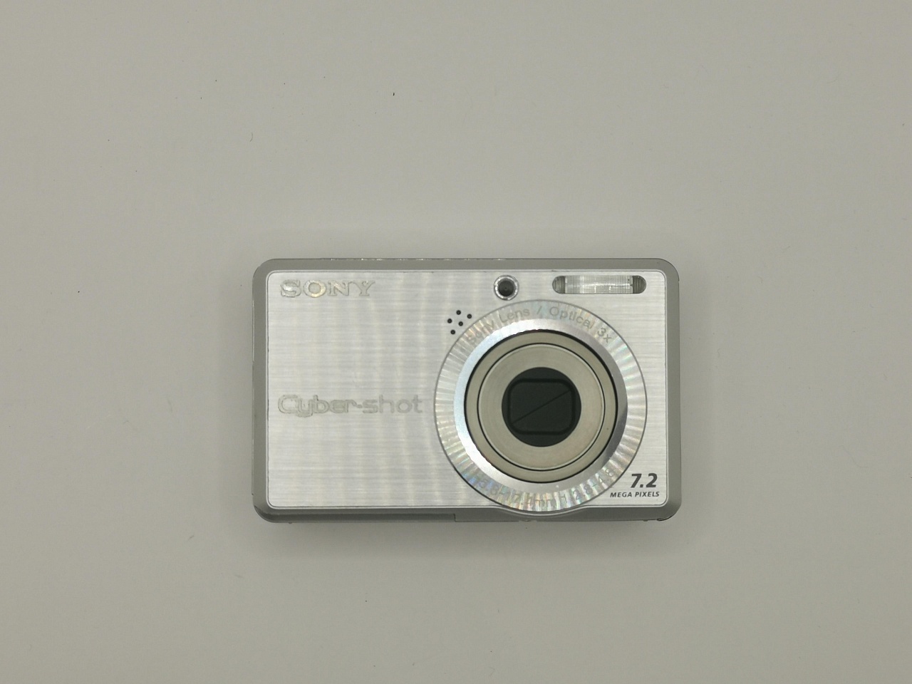 Sony Cyber-shot DSC-S750 фото №1